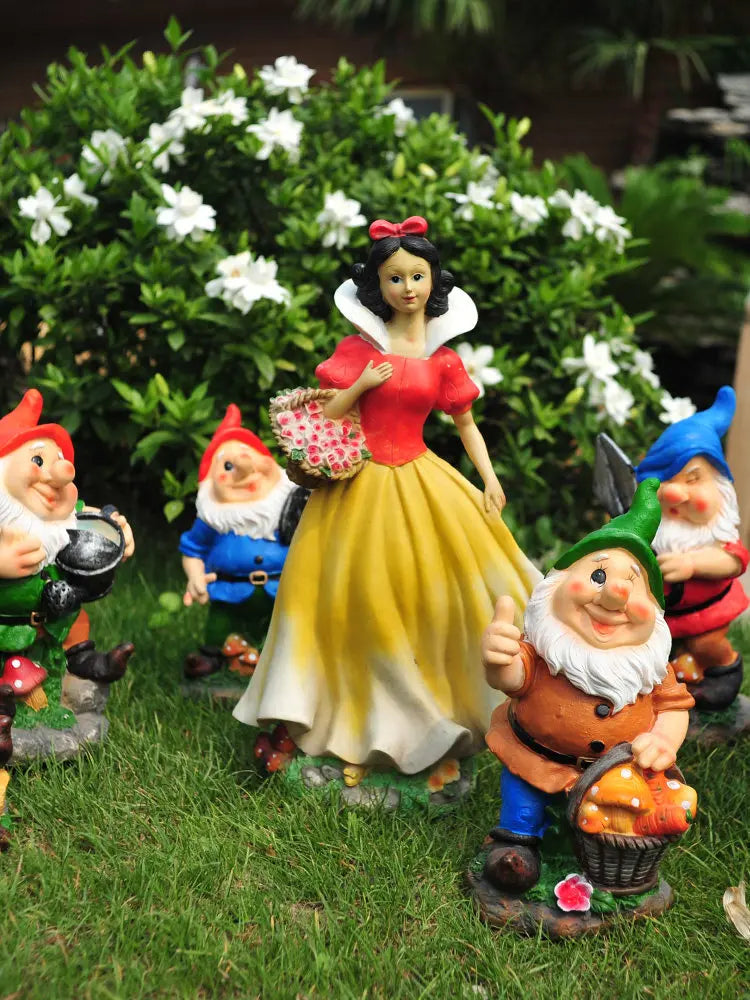 Statue de jardin blanche neige