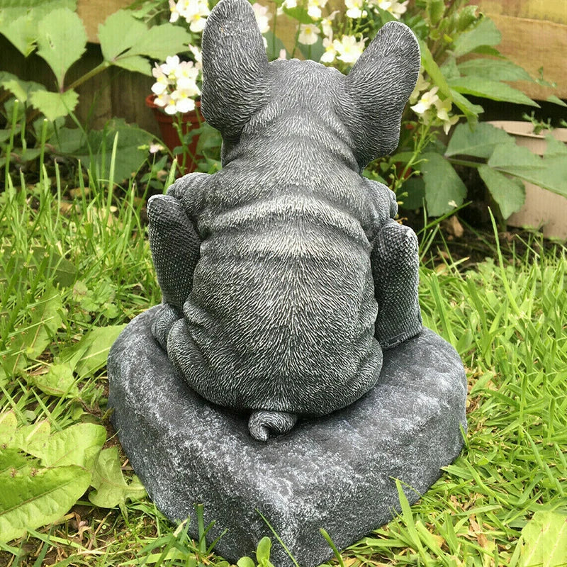 Statue de jardin chien