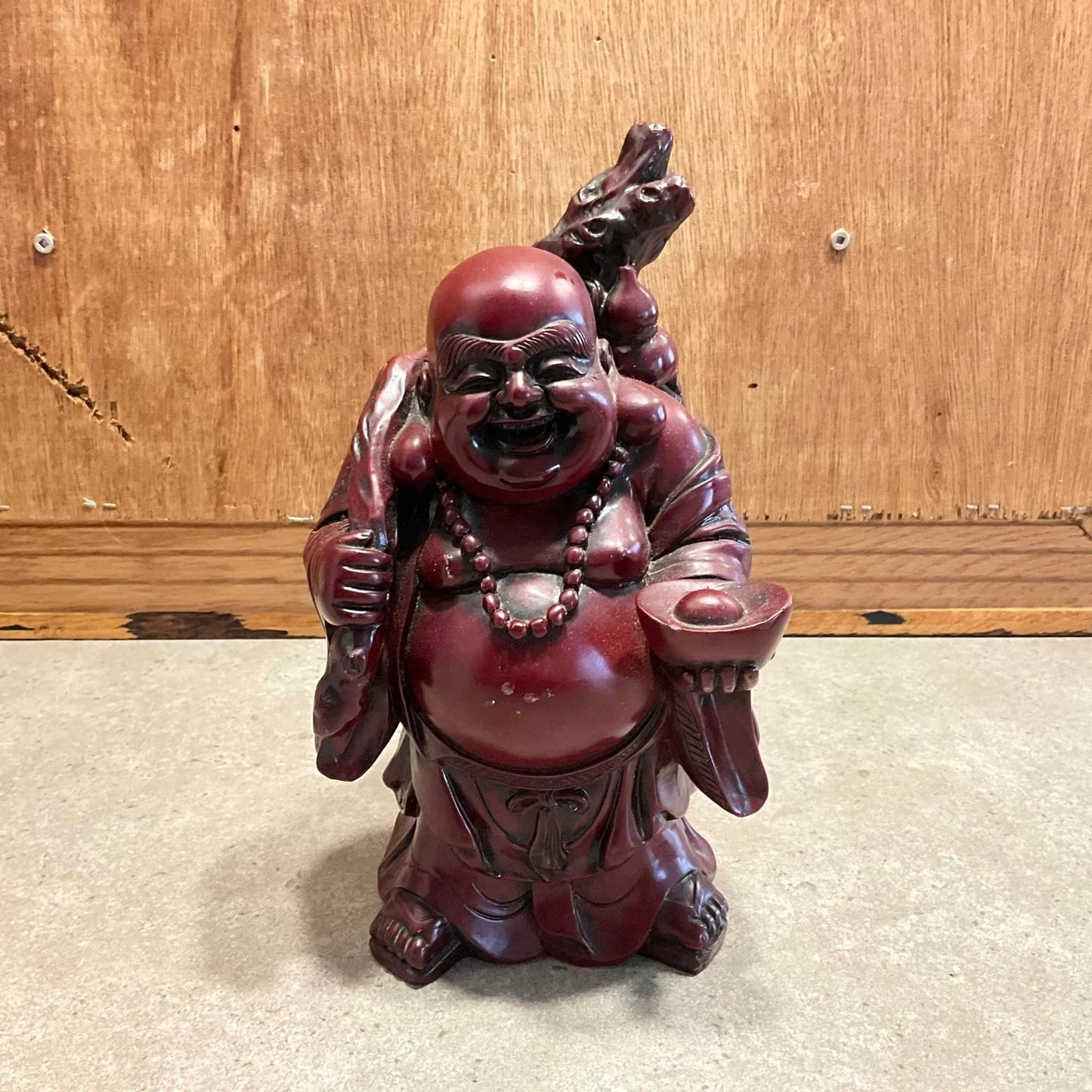 Statue Bouddha rouge