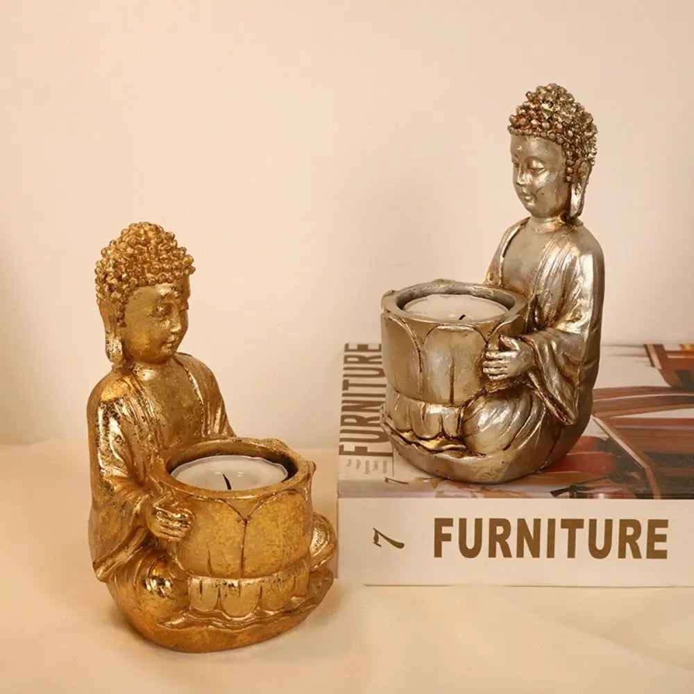 Statue Bouddha avec bougie