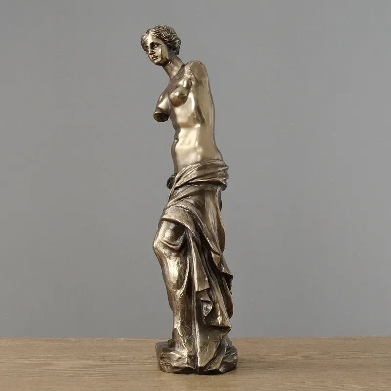 Statue Aphrodite dénudée