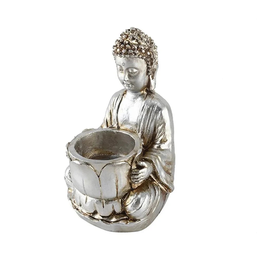 Statue Bouddha avec bougie
