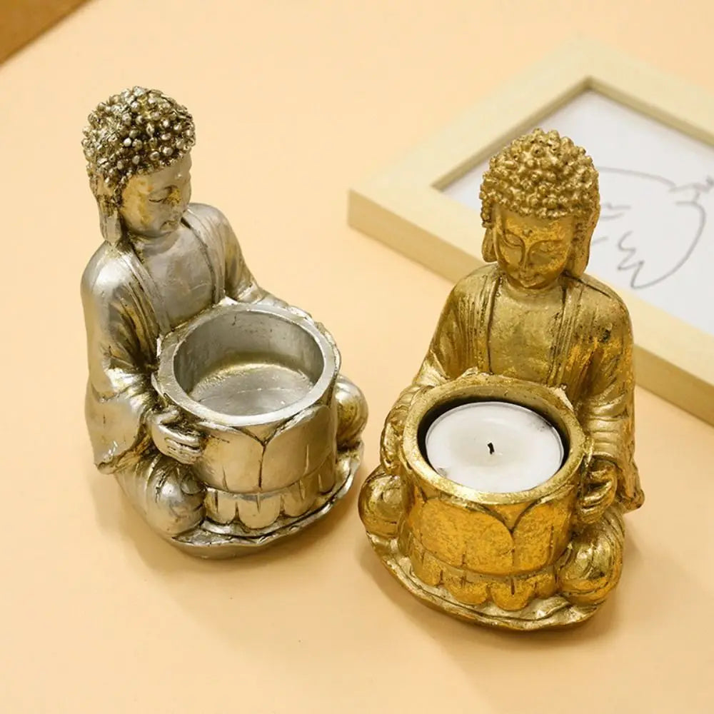 Statue Bouddha avec bougie