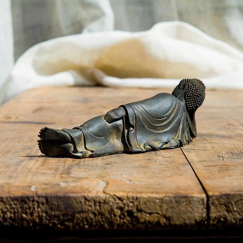 Statue Bouddha allongé