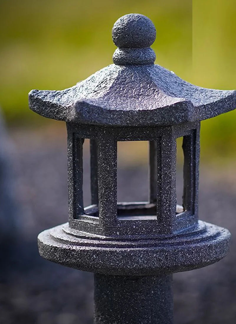 Statue de jardin en pierre