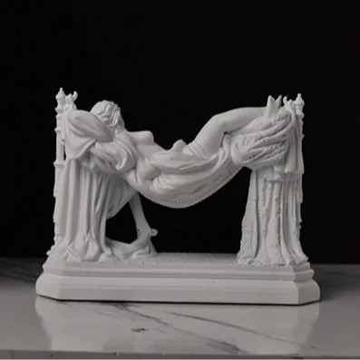 Statue Vénus allongée
