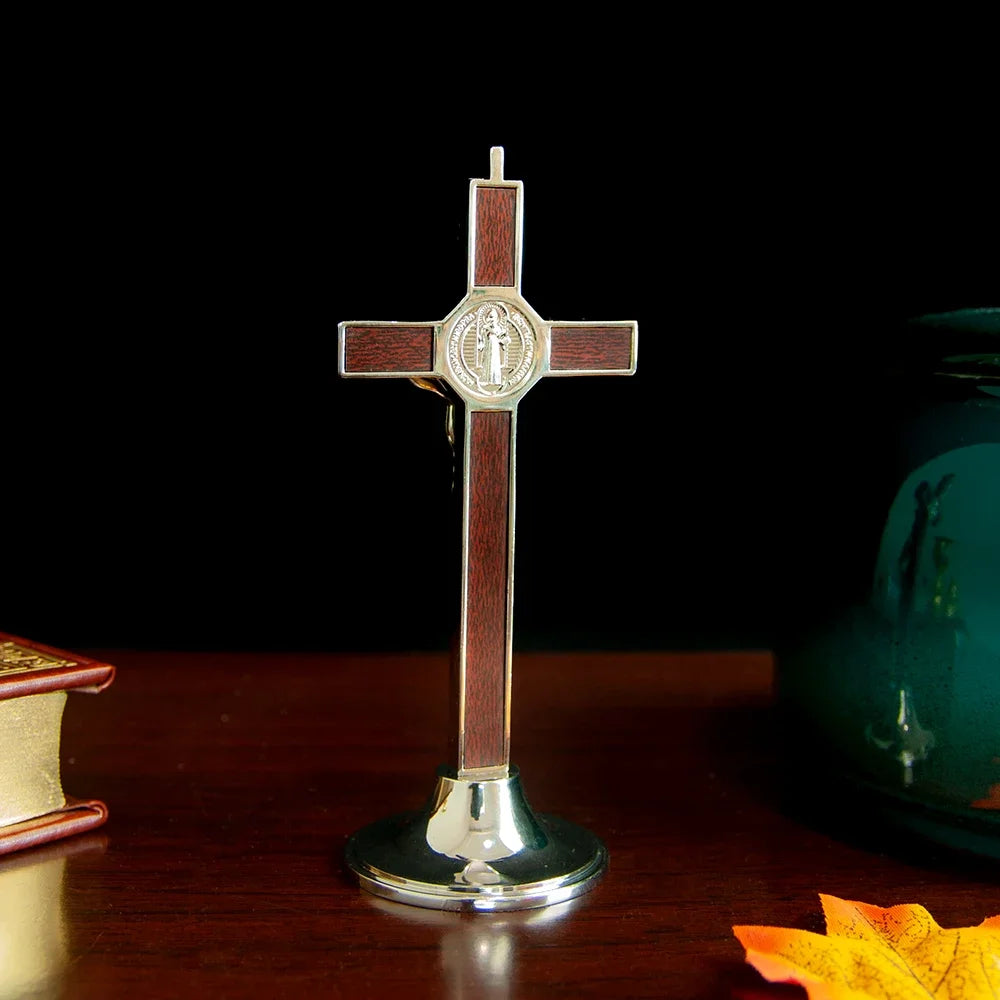 Statue Jésus crucifié