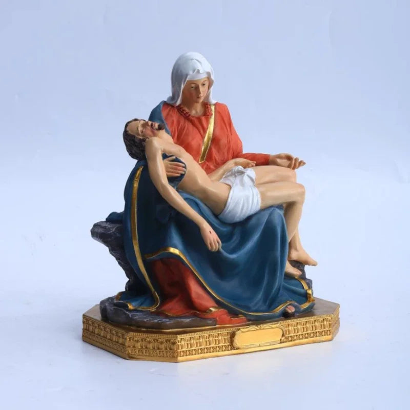 Statue La Pietà