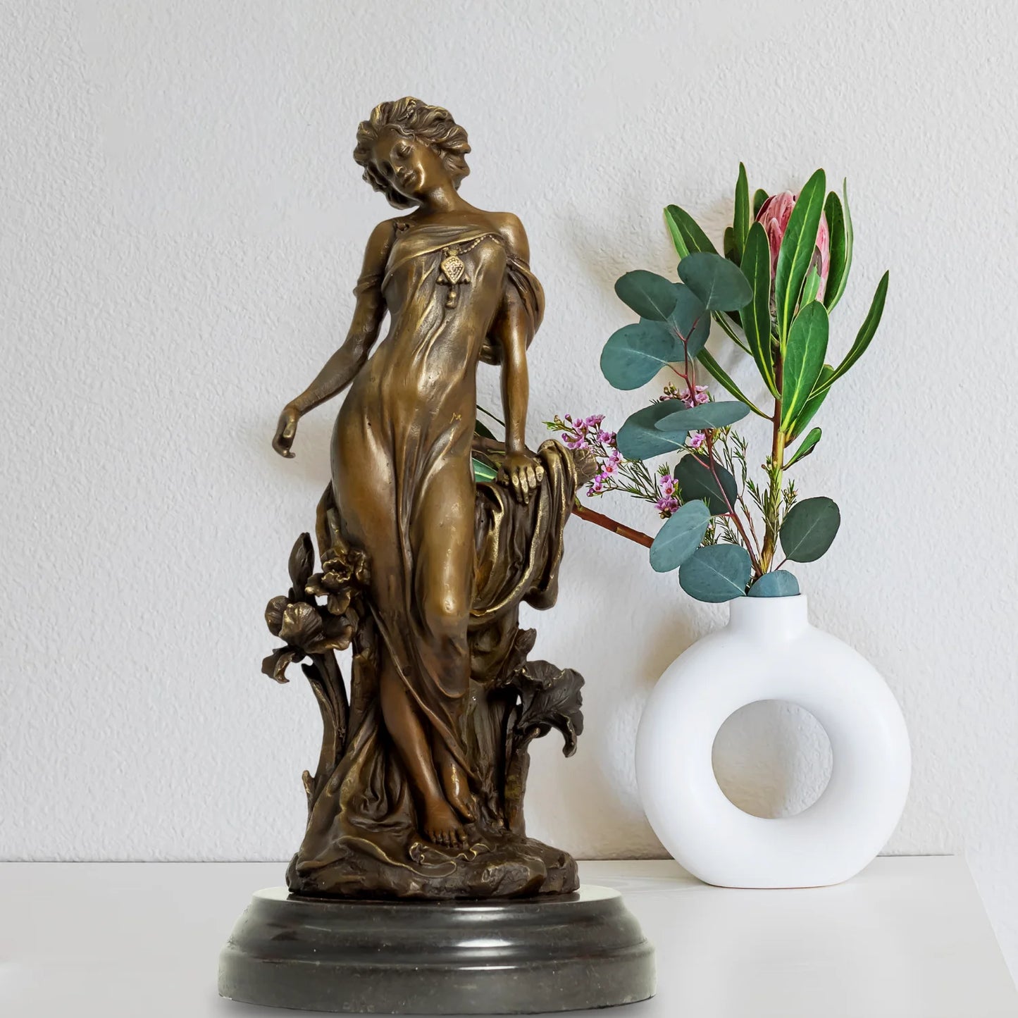 Statue Aphrodite en bronze