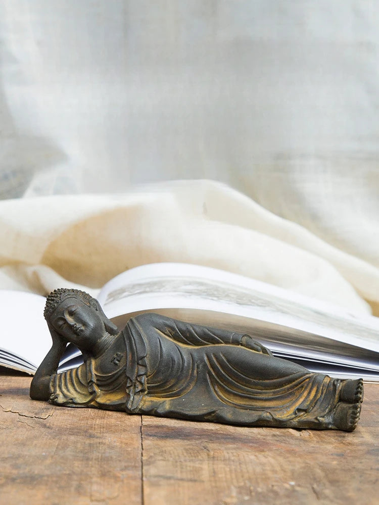 Statue Bouddha allongé