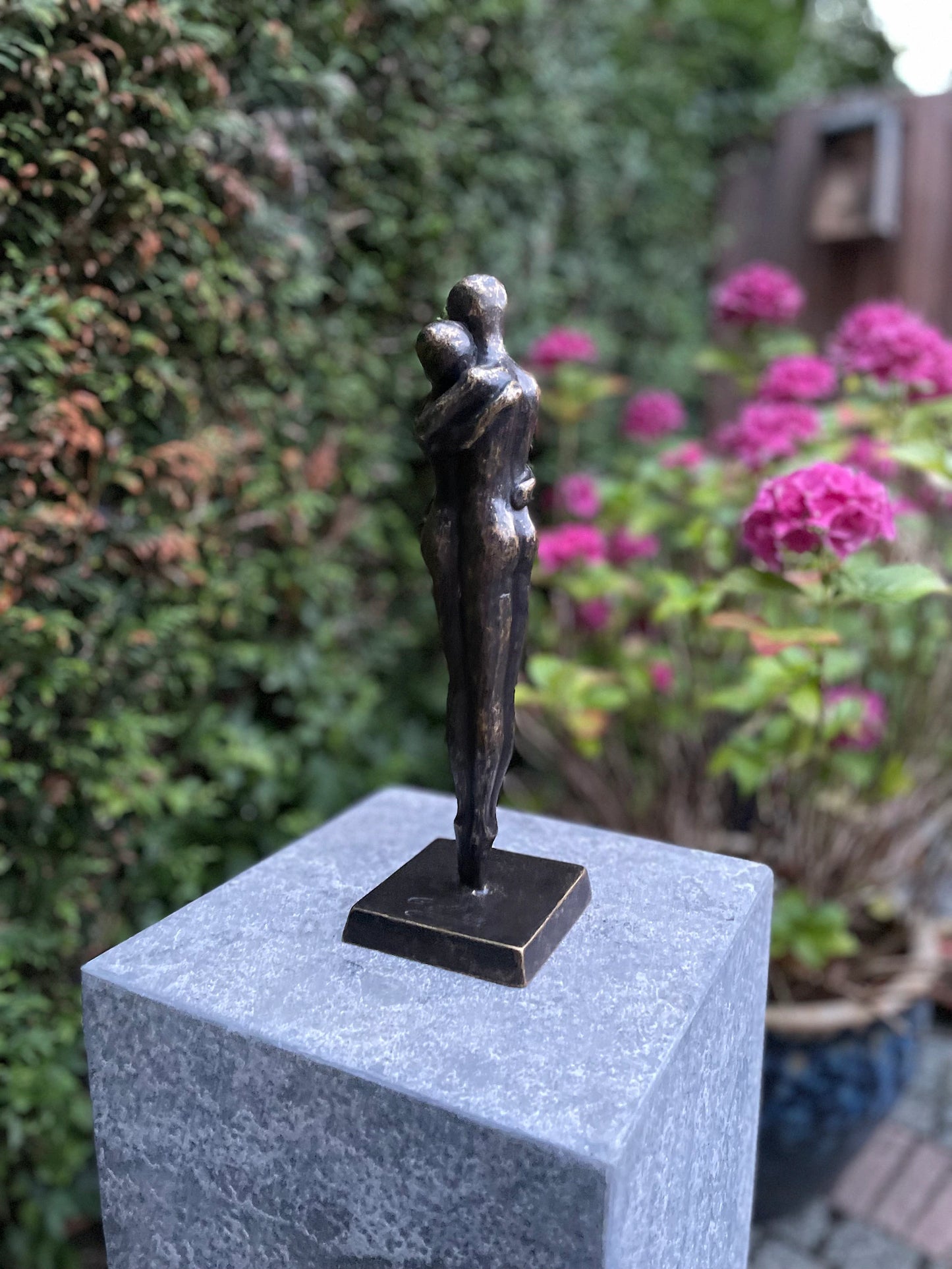 Statue de jardin couple amoureux